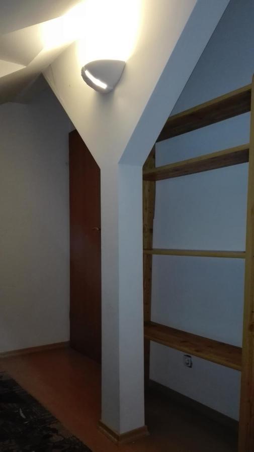 1St Floor Open'Er Room กดิเนีย ภายนอก รูปภาพ